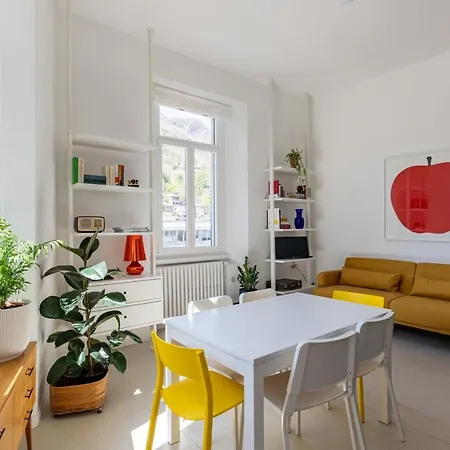 Design - Center *