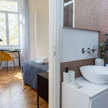 Guest house Design - Center
