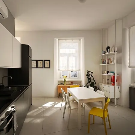 Design - Center בית הארחה 4*