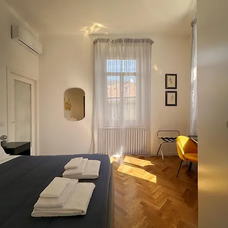 Design - Center בית הארחה קומו