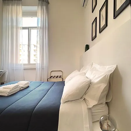 בית הארחה Design - Center 4*